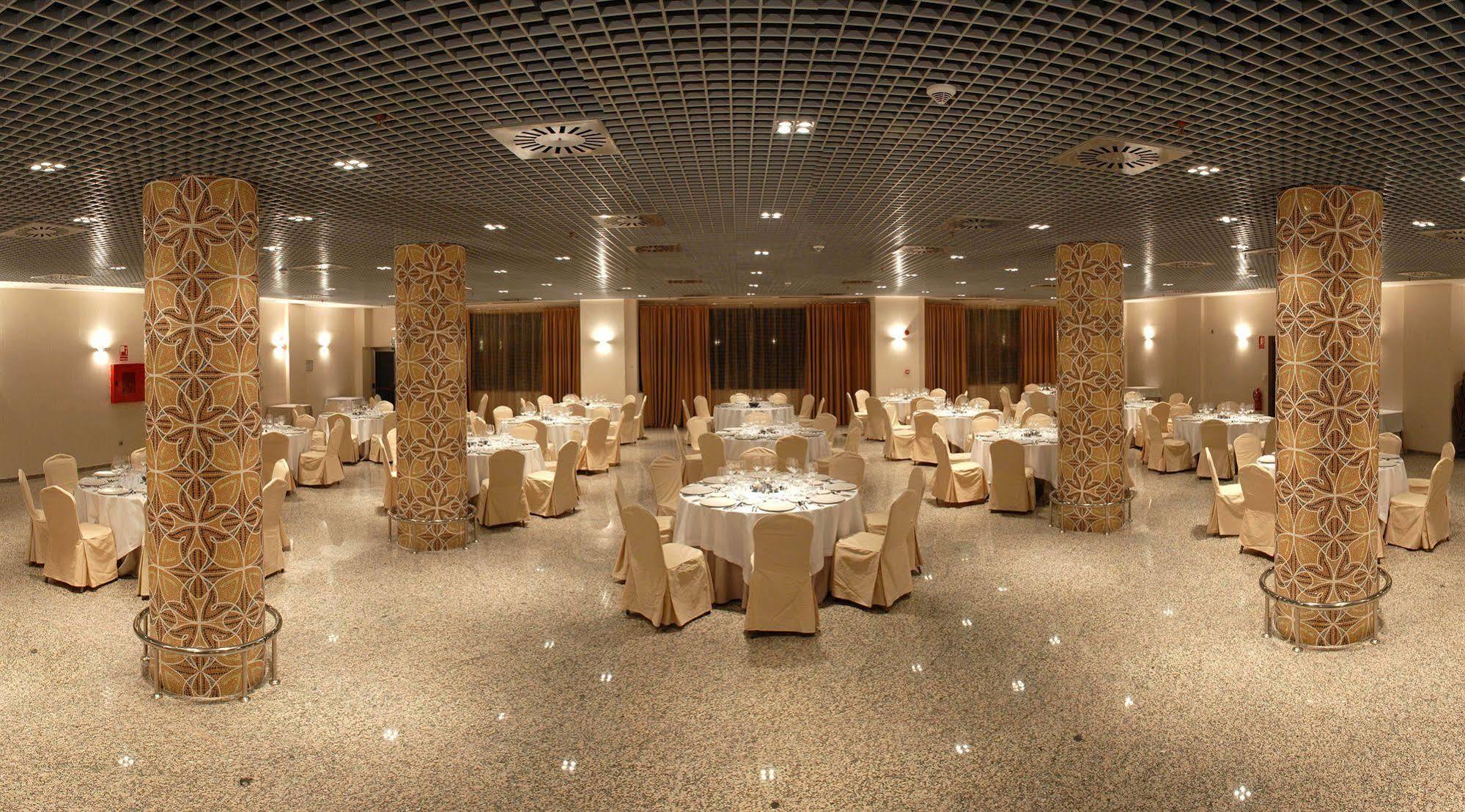Hotel FC Villalba Collado Villalba Ristorante foto